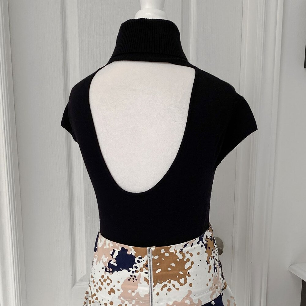 Le Chateau Black Backless Turtleneck Top Medium Open Back Cutout Going Out Top